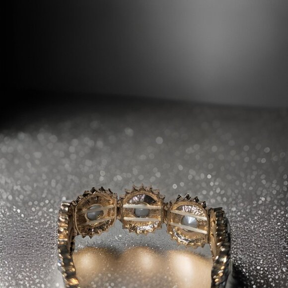 Ann Taylor Faceted Glass Clear 2.5" Rhinestone Stretch Bracelet - Picture 2 of 4